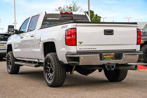 Summit White 2018 Chevrolet Silverado 3500 LTZ