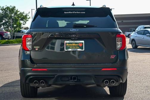 2022 Ford Explorer ST