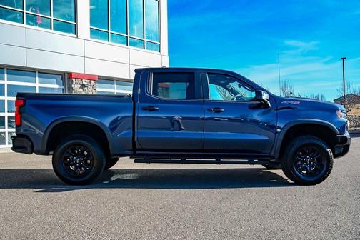 2023 Chevrolet Silverado 1500 ZR2