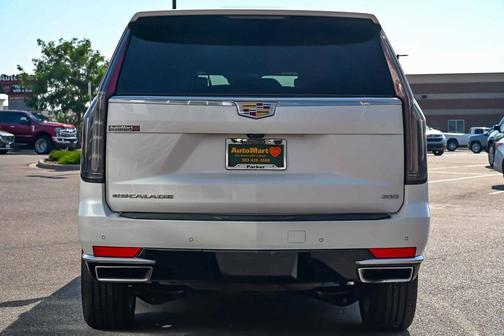 2023 Cadillac Escalade ESV Premium Luxury