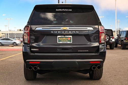 2023 Chevrolet Suburban Premier
