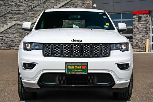 2022 Jeep Grand Cherokee WK Laredo