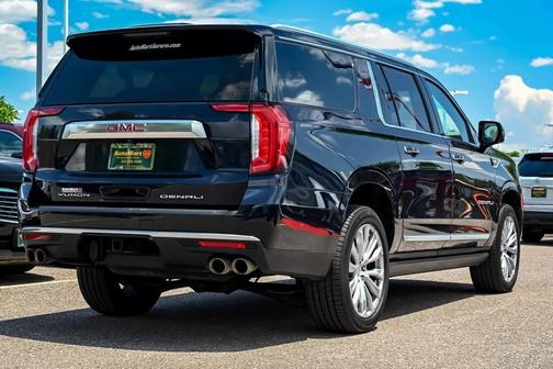 2023 GMC Yukon XL Denali