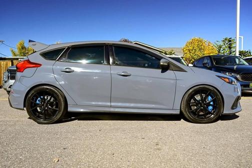 2017 Ford Focus RS Base