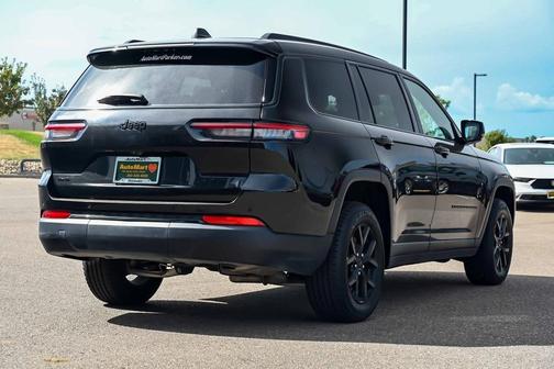 2024 Jeep Grand Cherokee L Laredo