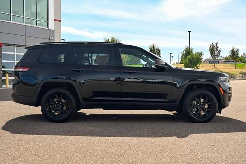 2024 Jeep Grand Cherokee L Laredo