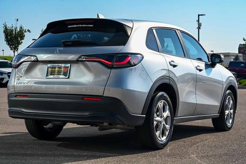 2025 Honda HR-V LX
