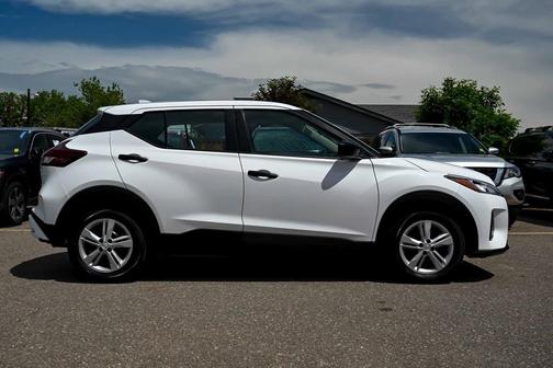 2023 Nissan Kicks S