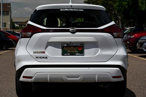 2023 Nissan Kicks S
