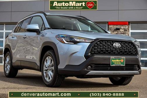 2024 Toyota Corolla Cross LE