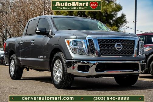 2018 Nissan Titan SV