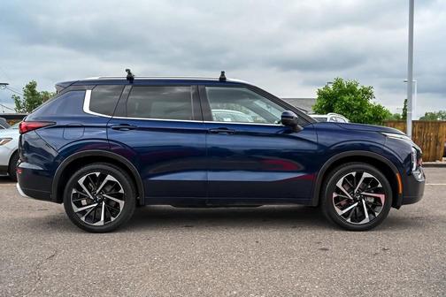 2022 Mitsubishi Outlander SEL