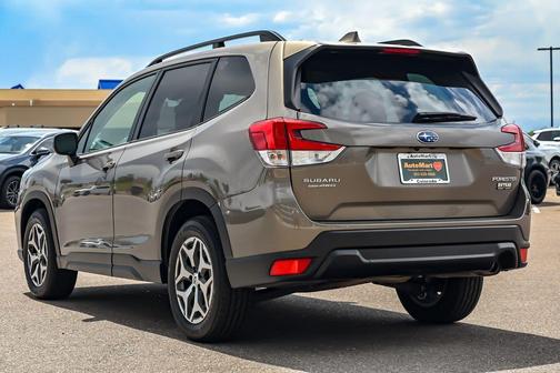 Sepia Bronze Metallic 2021 Subaru Forester Premium