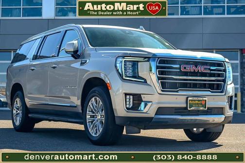 2023 GMC Yukon XL SLT