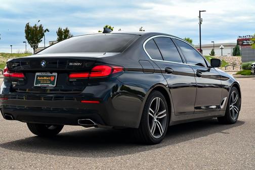 Black Sapphire Metallic 2021 BMW 530 i xDrive