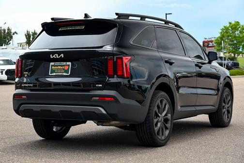 Ebony Black 2023 Kia Sorento X-Line EX