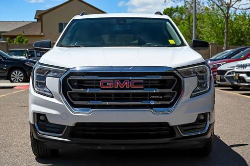 2023 GMC Terrain AT4
