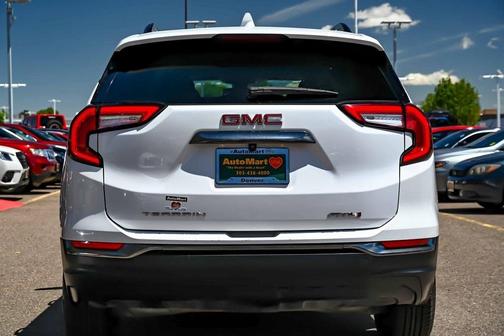 2023 GMC Terrain AT4