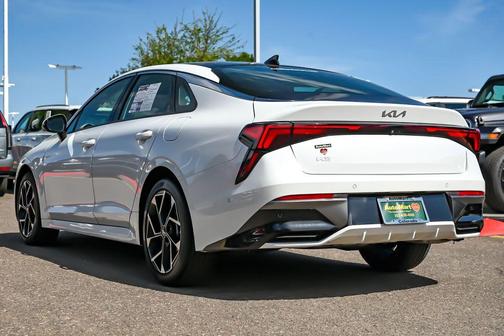 Snow White Pearl 2025 Kia K5 EX