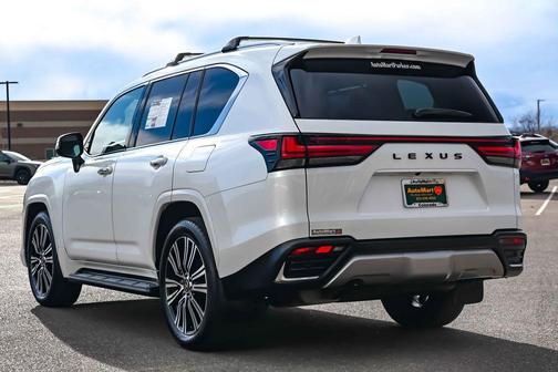 2025 Lexus LX 600 Luxury