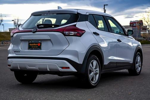 2024 Nissan Kicks S