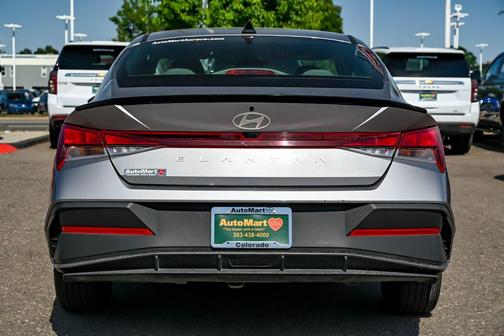 Metal 2026 Hyundai ELANTRA SEL Sport
