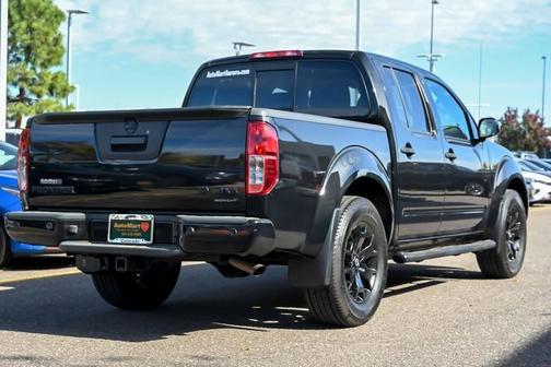 2020 Nissan Frontier SV