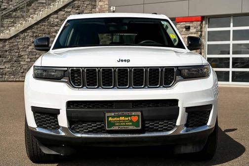 2023 Jeep Grand Cherokee L Laredo