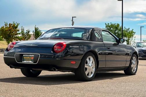 2003 Ford Thunderbird 