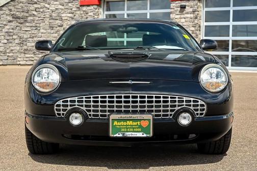 2003 Ford Thunderbird 