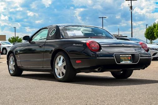 2003 Ford Thunderbird 