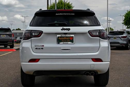 2022 Jeep Compass Altitude