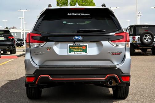 Ice Silver Metallic 2023 Subaru Forester Sport