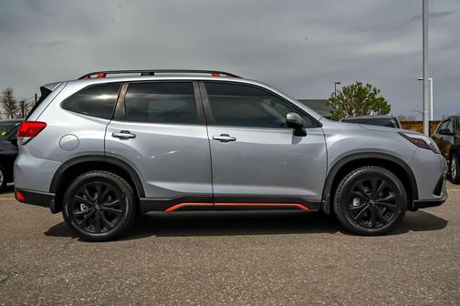 Ice Silver Metallic 2023 Subaru Forester Sport