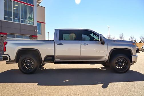 Silver Ice Metallic 2023 Chevrolet Silverado 3500 High Country