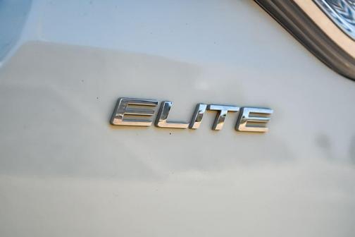 White 2016 Honda Odyssey