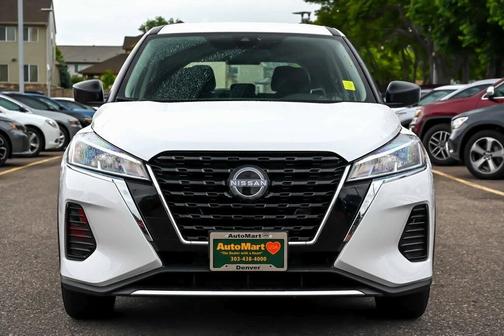 2023 Nissan Kicks S