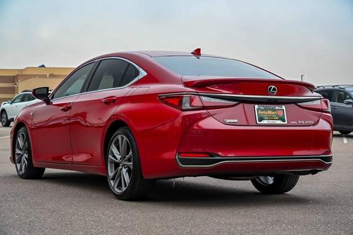2021 Lexus ES 250 F Sport