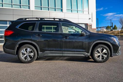 2023 Subaru Ascent Premium 8-Passenger