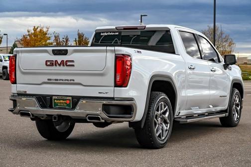 2023 GMC Sierra 1500 SLT