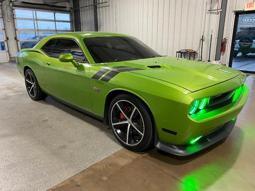 2011 Dodge Challenger SRT8