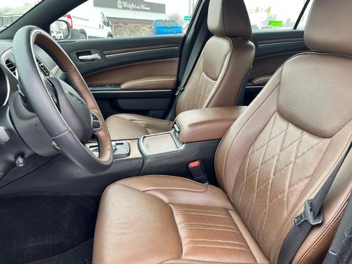 2018 Chrysler 300C 300C