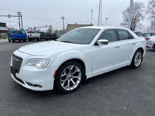 2018 Chrysler 300C 300C