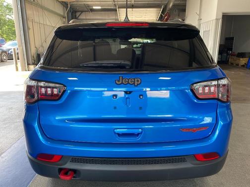 2023 Jeep Compass Trailhawk