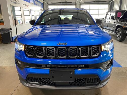 2025 Jeep Compass Latitude