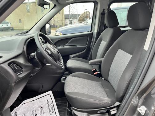 2022 RAM ProMaster City Base