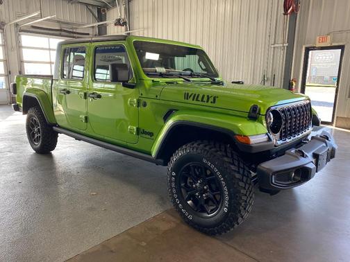 2026 Jeep Gladiator Sport