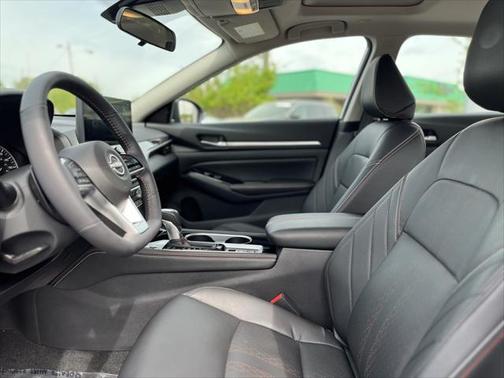 2024 Nissan Altima SR VC-Turbo FWD