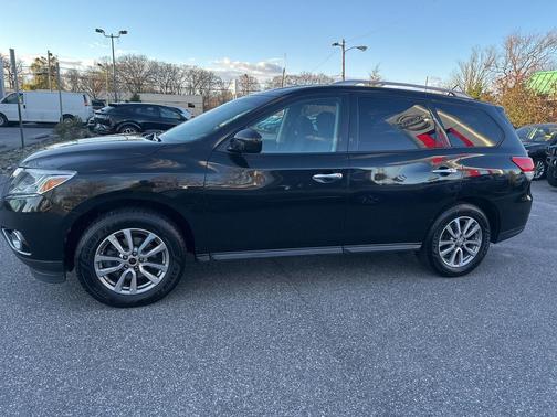 2015 Nissan Pathfinder SV