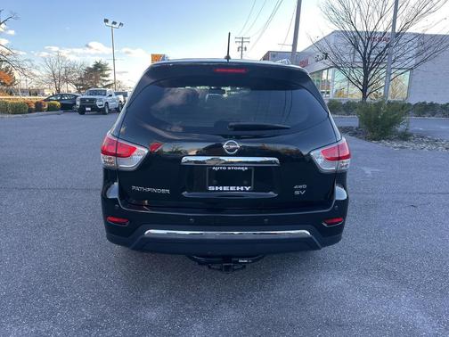 2015 Nissan Pathfinder SV